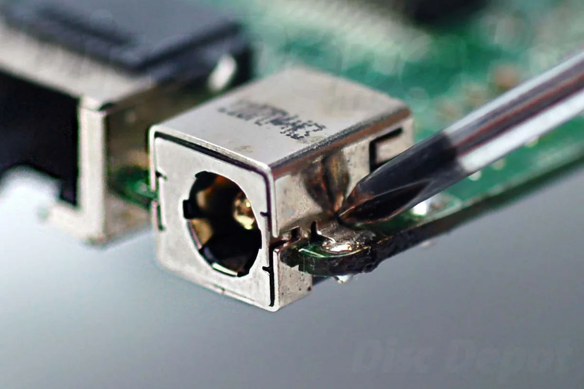barrel connector