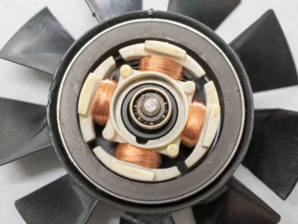 How to Lubricate Cooling Pad Fan Bearings to Stop Rattling 4 cooling pad fan bearing lubrication