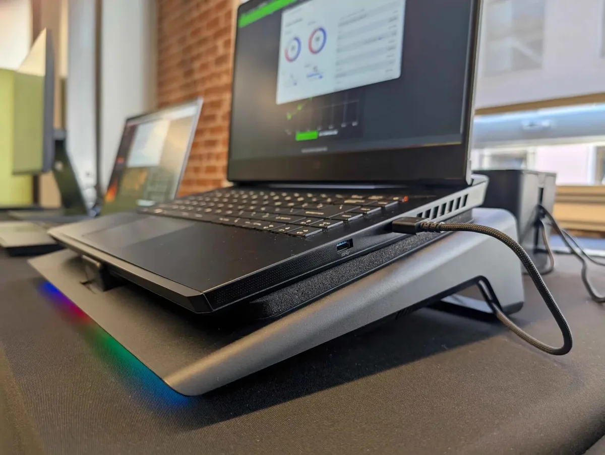 Do Cooling Pads Keep Laptop Thermal Paste From Drying Out? 3 Do Cooling Pads Keep Laptop Thermal Paste From Drying Out?