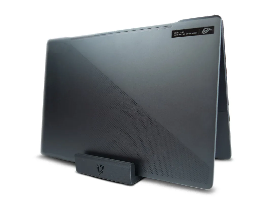 Easy Cooling Pad Setup for Docked Closed Clamshell Laptops 2 Easy Cooling Pad Setup for Docked Closed Clamshell Laptops