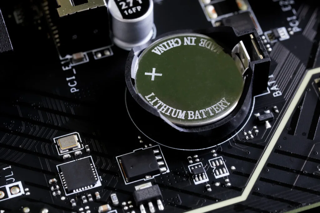 motherboard battery connector types